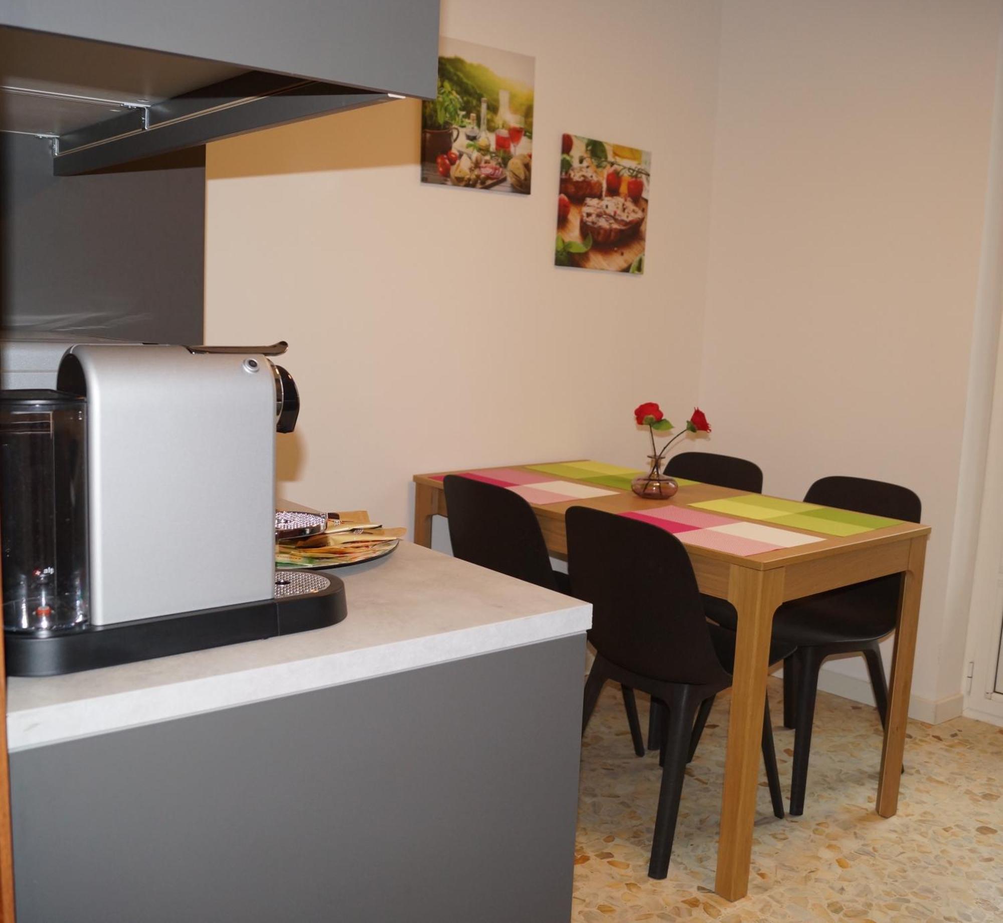 Casa Albenga Apartment ภายนอก รูปภาพ
